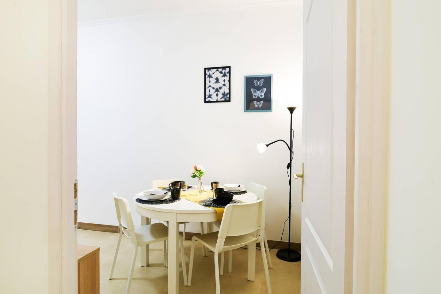Very Central Apartment Close To Basilica Budapest Exterior photo