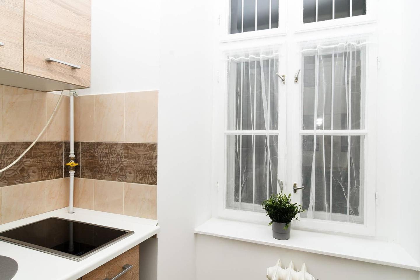 Very Central Apartment Close To Basilica Budapest Exterior photo